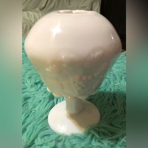 Vintage Westmoreland milk glass grapevine design
